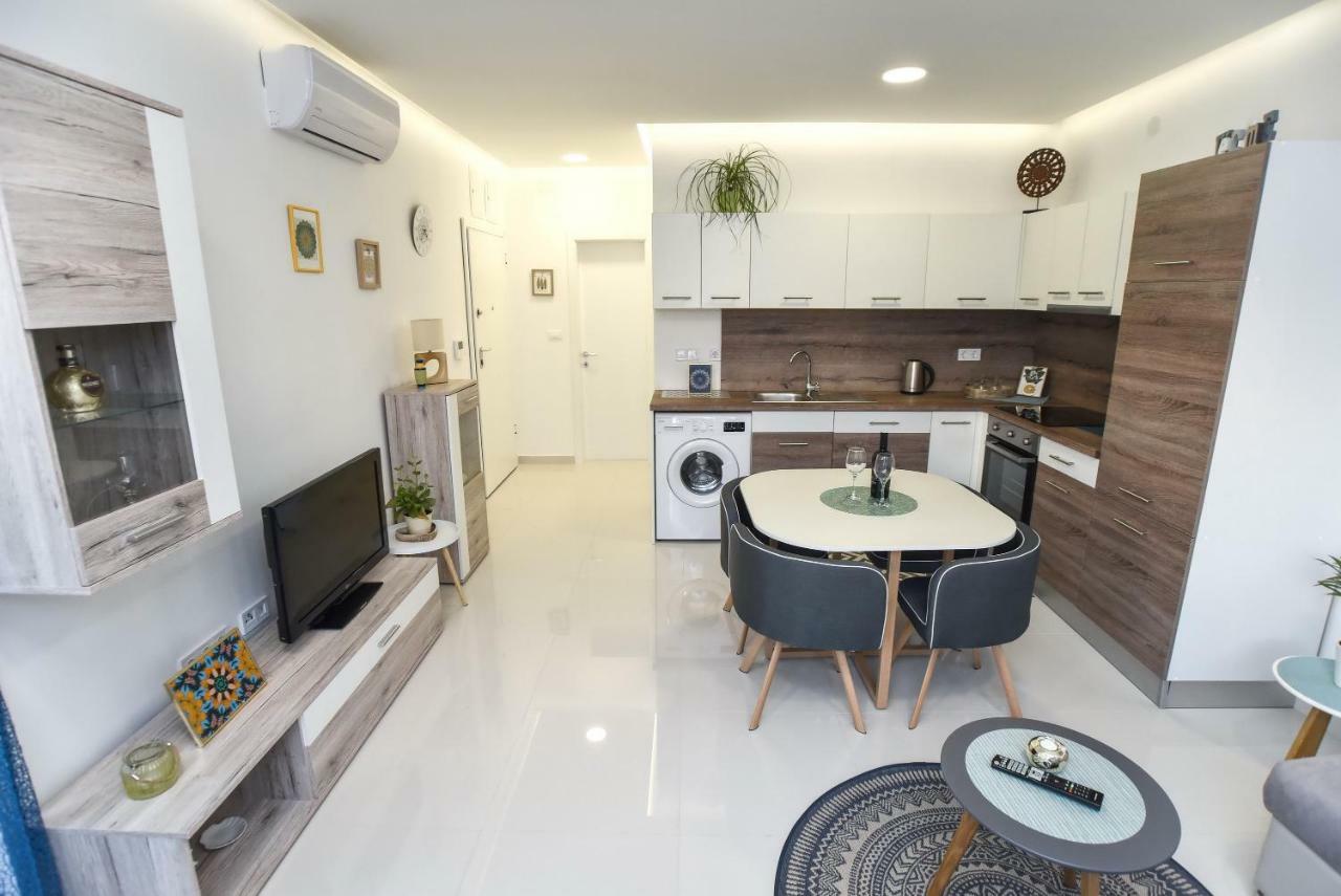 Apartman Mar Nin Eksteriør bilde